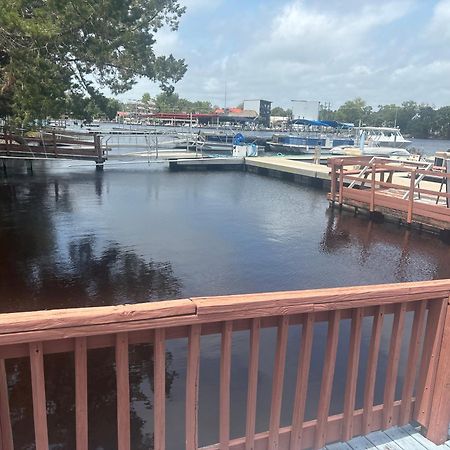 Good Times Motel And Marina Steinhatchee Exterior photo