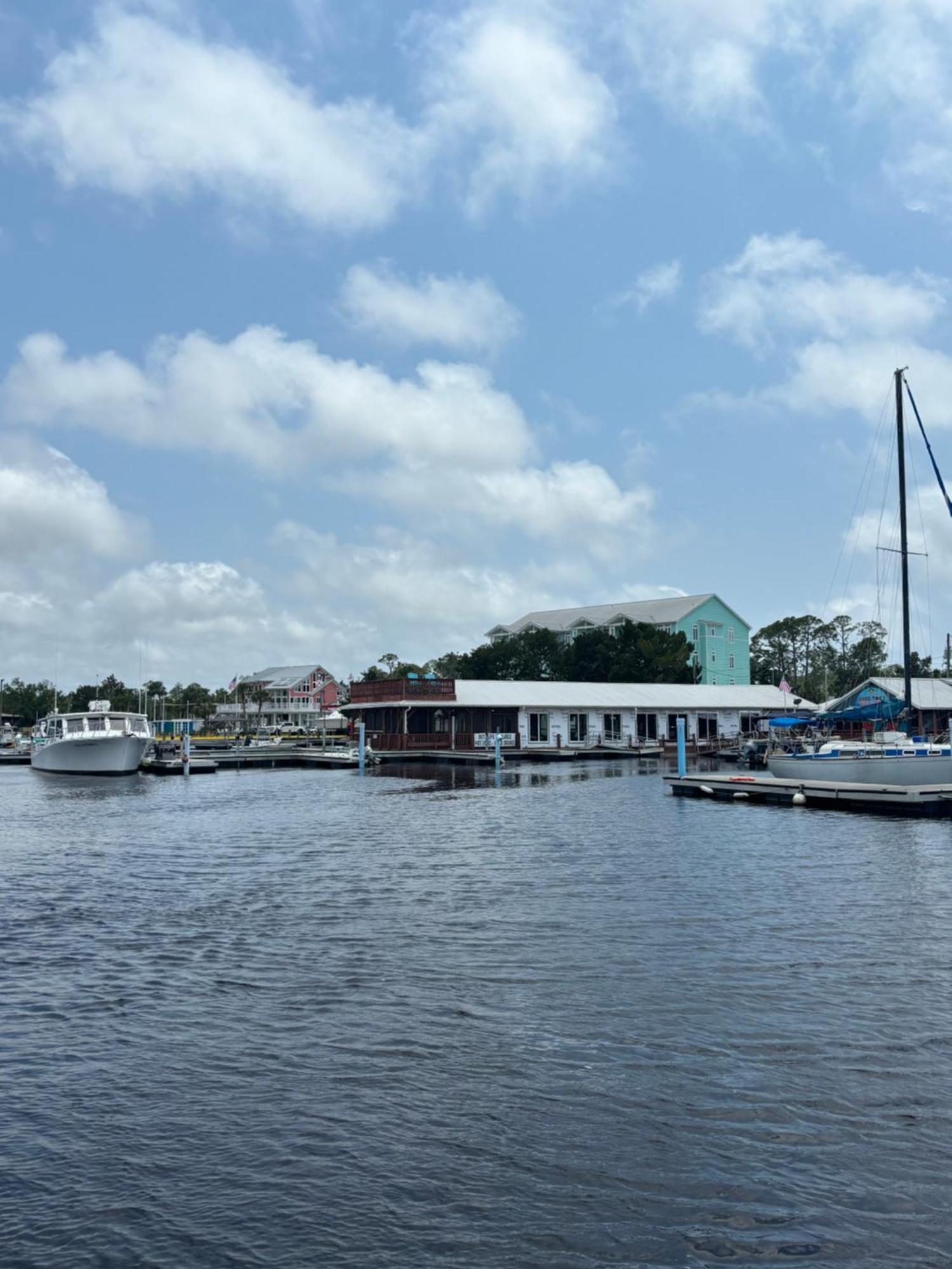 Good Times Motel And Marina Steinhatchee Exterior photo